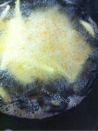自制拔丝红薯做法图解2)