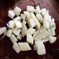 鲜美可口的五花肉炖莲藕做法图解6)