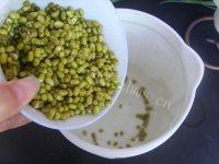 营养丰富的绿豆豆浆做法图解2)