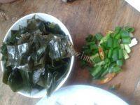 家常菜海带炖豆腐做法图解4)