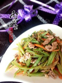家常菜豆角丝炒肉