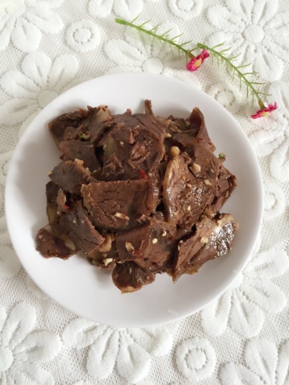 回味无穷的凉拌牛肉