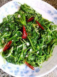 美味的蒜蓉苦菊做法图解3)