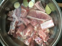 色香味俱全的红烧排骨做法图解3)
