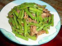 易做的长豆角炒肉