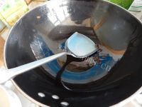 口感不错的菠菜拌花生米做法图解9)