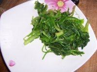 简单的菠菜鸡蛋面做法图解3)