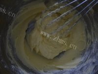 自制蛋黄椰蓉球做法图解4)