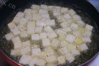 家常菜宫保豆腐做法图解3)