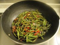 家常菜五花肉炒豆角