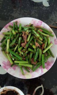 家常菜蒜薹炒肉