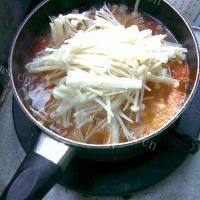 番茄金针菇汤的做法图解八