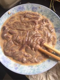 美味的爆炒猪肝做法图解3)