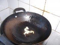 简单版豆芽炒韭菜做法图解4)