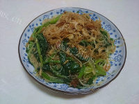 可口的虾皮粉丝拌菠菜做法图解12)