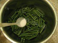 易做的凉拌豇豆做法图解4)