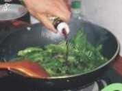 好吃的豆豉油麦菜做法图解8)