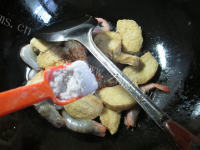美味的鲜虾烧小素鸡的做法图解八