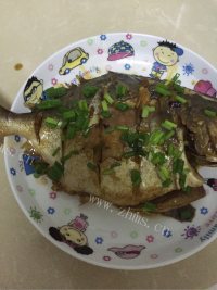 家常菜烧鲳鱼做法图解7)