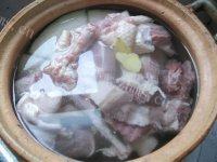 美味的冬瓜鸭架汤做法图解4)