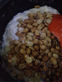 鲜美可口的牛轧糖做法图解7)