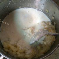 自制土豆饼做法图解4)