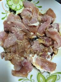 家常菜青瓜炒肉片做法图解3)