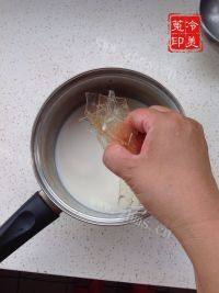 家常菜杏仁豆腐做法图解7)
