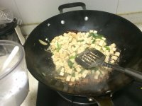 玉盘珍馐的葱香豆腐做法图解5)