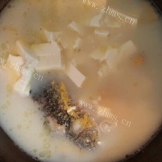 香喷喷的鲫鱼豆腐汤