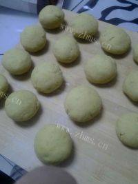 自制红薯饼做法图解7)