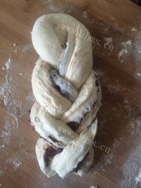 营养丰富的豆沙面包做法图解6)