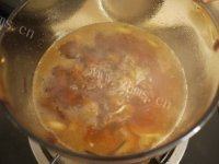 家常菜牛肉萝卜煲做法图解10)