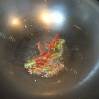 香辣开胃的泡椒刀豆角做法图解4)