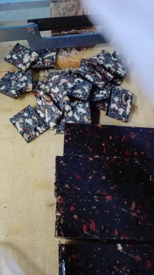 香气浓郁的阿胶糕