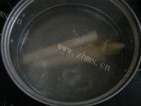 在家做的猪皮冻做法图解1)