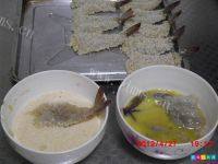 美味的芙蓉虾做法图解2)