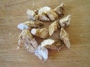 花旗参鸡汤做法图解3)
