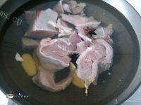 美味的麻辣牛肉干做法图解3)