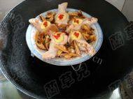 美味的香菇蒸鸡腿做法图解9)