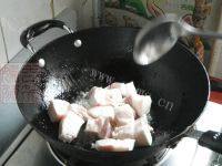 家常菜香菇红烧肉做法图解5)