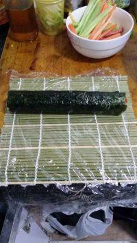 自己做的紫菜包饭做法图解4)