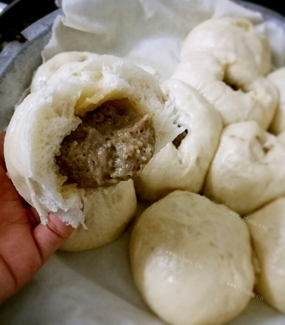 香脆可口的肉包子