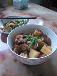 家常菜土豆烧排骨