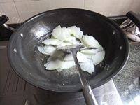 家常冬瓜炒肉片做法图解5)