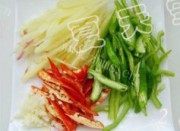 仔姜炒红薯藤做法图解2)