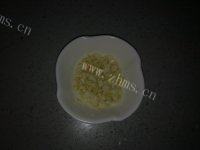 诱人的蒜泥菠菜做法图解3)