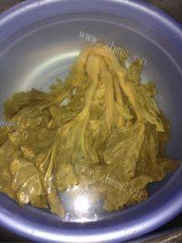 自己做的梅菜肉饼做法图解1)