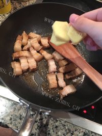 家常红烧肉做法图解6)