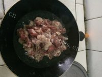 孜然羊肉做法图解3)